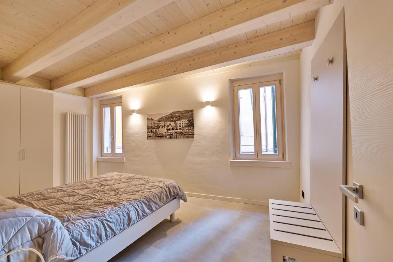 Apartmentsgarda - Residenza Mercanti エクステリア 写真