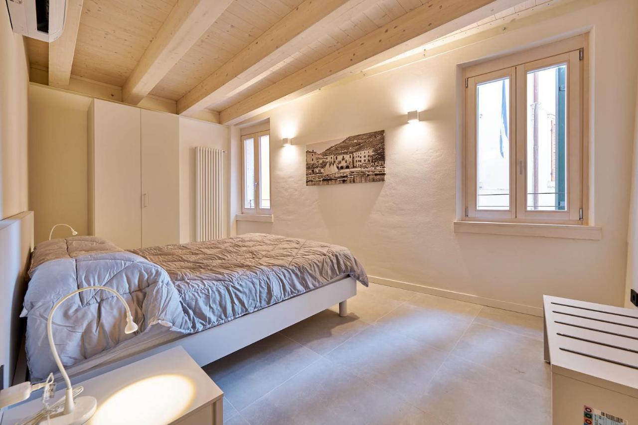 Apartmentsgarda - Residenza Mercanti エクステリア 写真